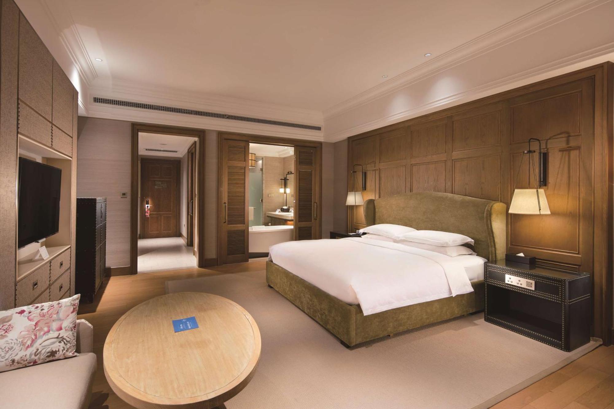 Hilton Wenan Hotel Langfang Bagian luar foto